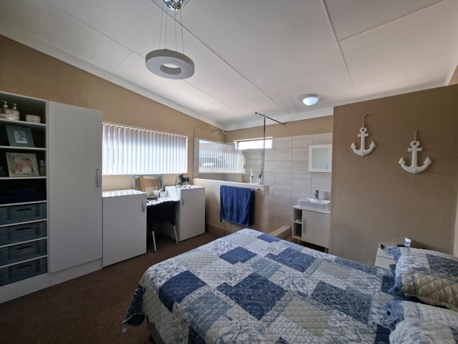 3 Bedroom Property for Sale in Reebok Western Cape